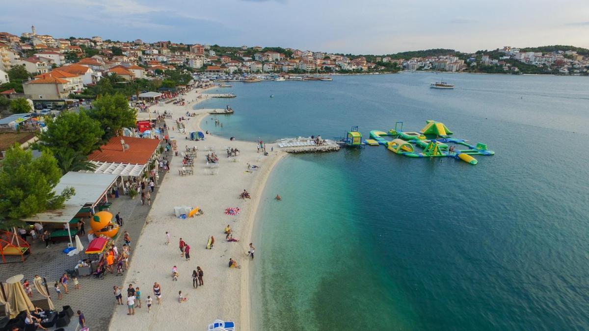 Apartmani Emil Trogir Kültér fotó