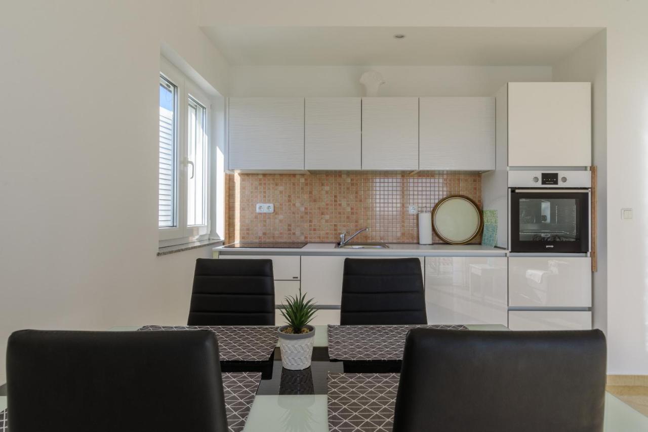 Apartmani Emil Trogir Kültér fotó