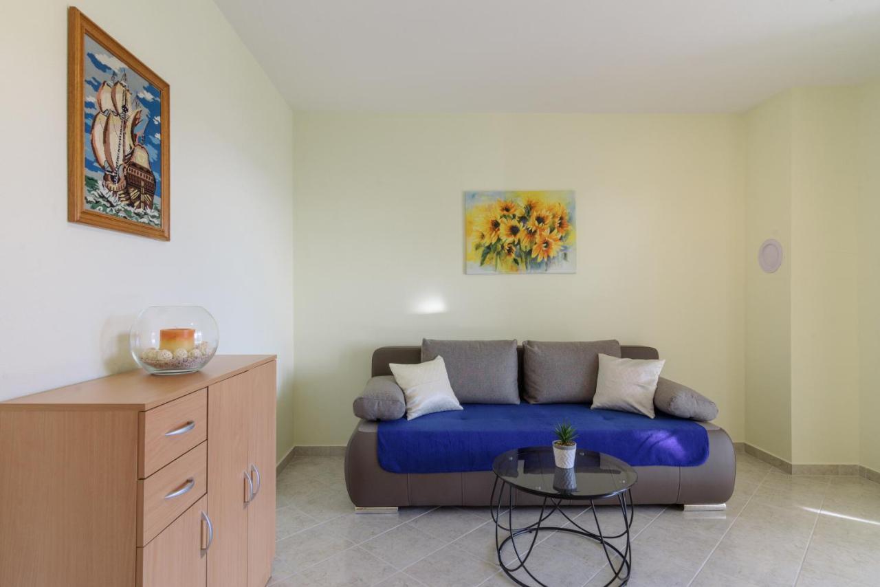 Apartmani Emil Trogir Kültér fotó