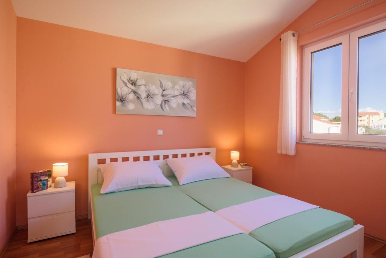 Apartmani Emil Trogir Kültér fotó