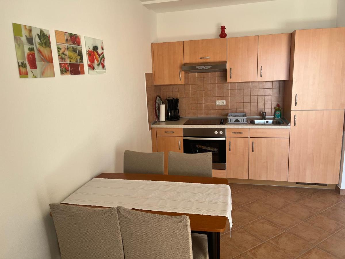 Apartmani Emil Trogir Kültér fotó